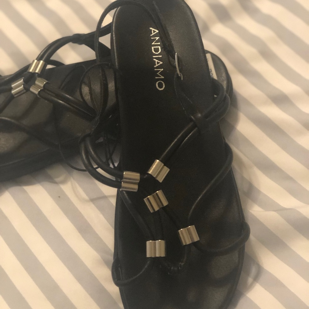 ANDIAMO GLADIATOR STYLE SANDALS - Picture 4 of 8